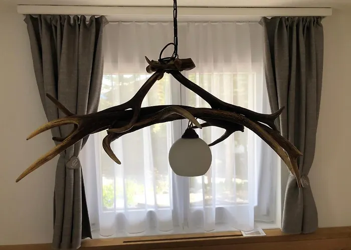 Renovated 3 In Near Laax Daire