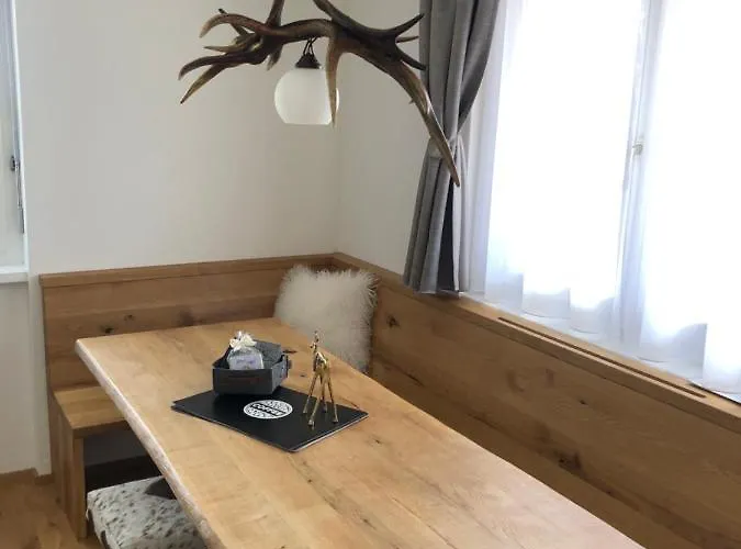 Renovated 3 In Near Laax *