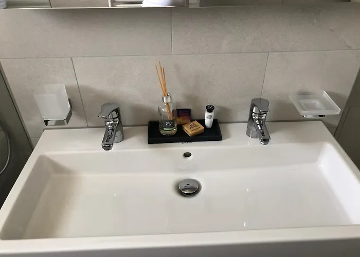 Renovated 3 In Near Laax Daire *